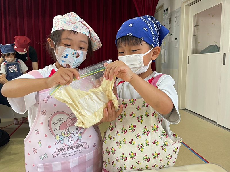 令和6年度 7月 食育活動「ピザ作り」