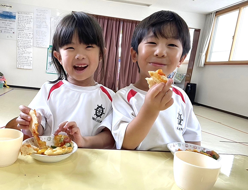 令和6年度 7月 食育活動「ピザ作り」