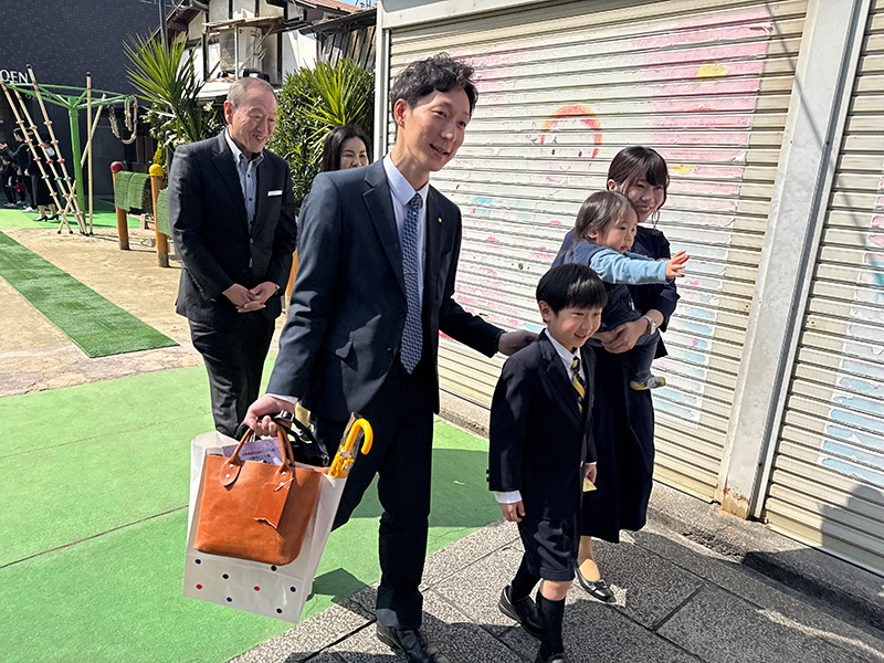 令和6年度 3月22日(土)卒園式 「ごそつえんおめでとう」