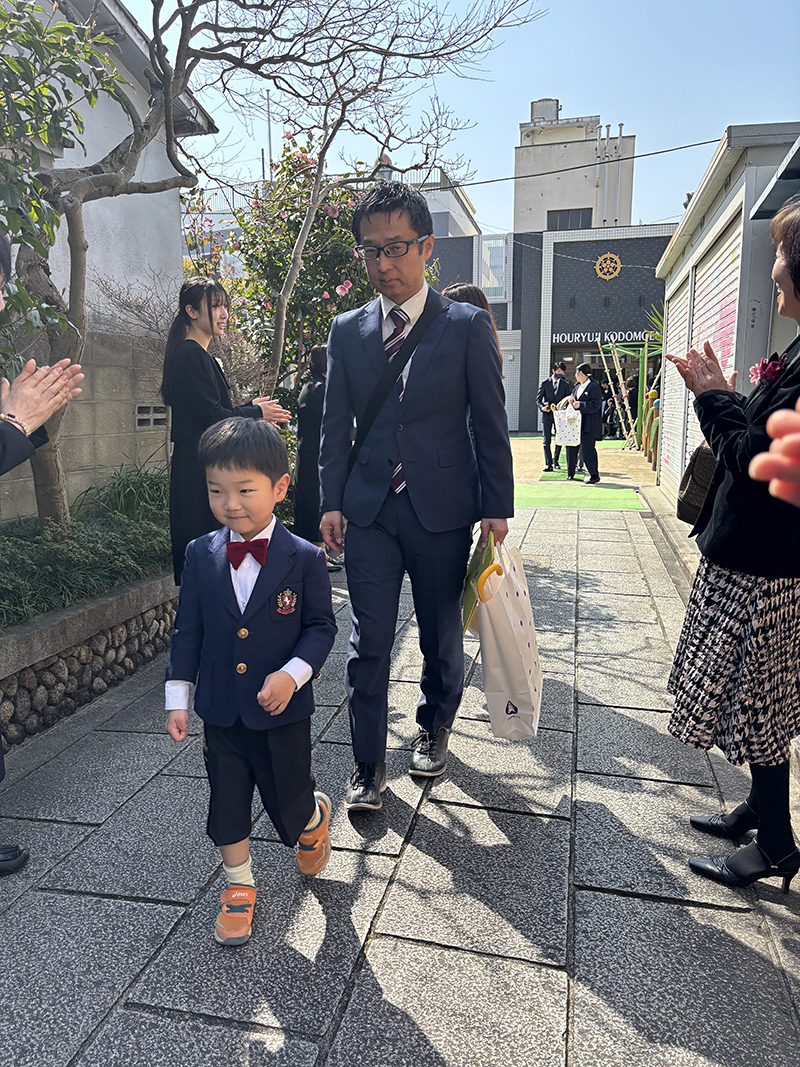 令和6年度 3月22日(土)卒園式 「ごそつえんおめでとう」