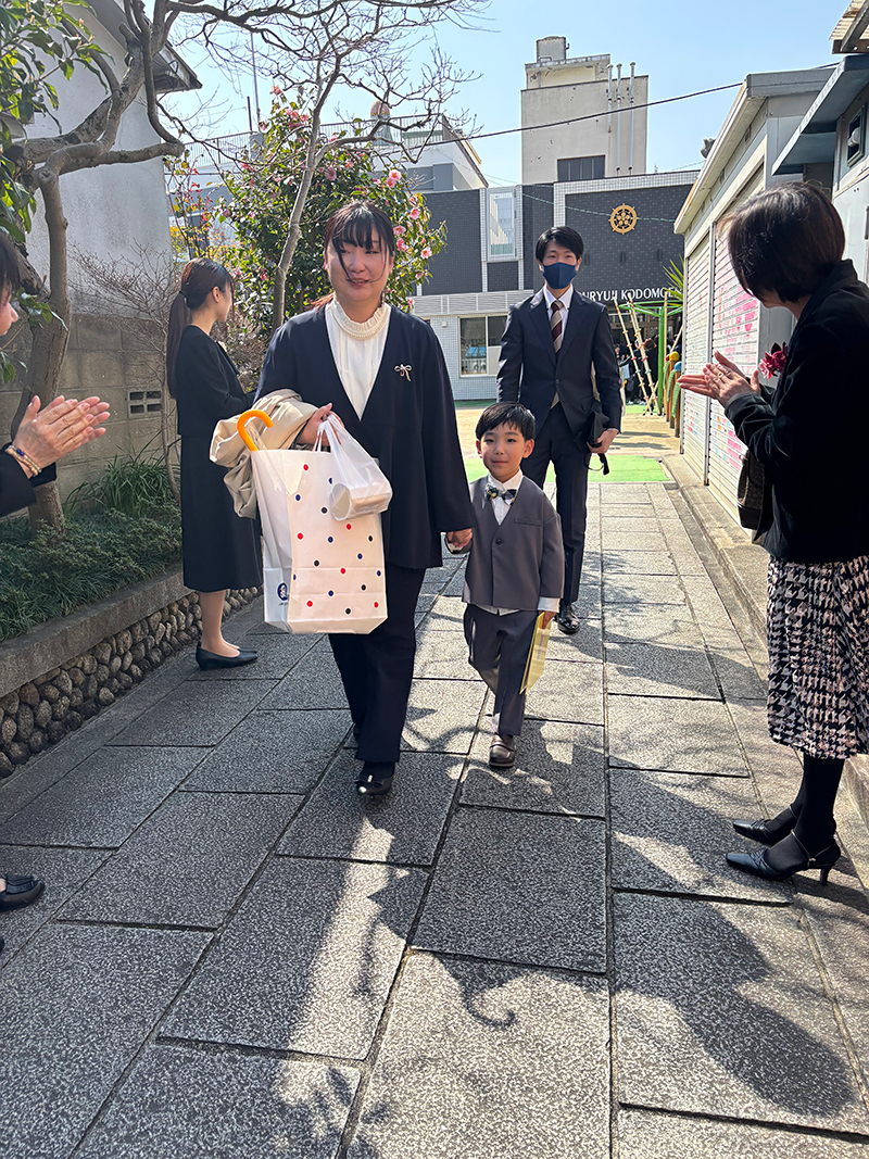 令和6年度 3月22日(土)卒園式 「ごそつえんおめでとう」