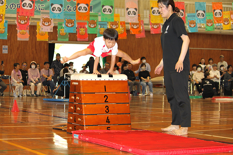 ߘa7Nx 10^@uLL@݂Ȃ̊撣Iv