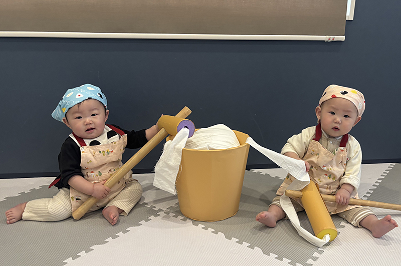 �ߘa7�N�x 1��  �܂������E�Ђ߂����ۈ牀�u�����V�сv