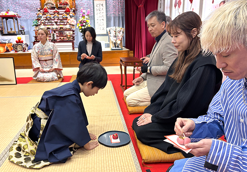 �ߘa7�N�x 2�� ���ω����