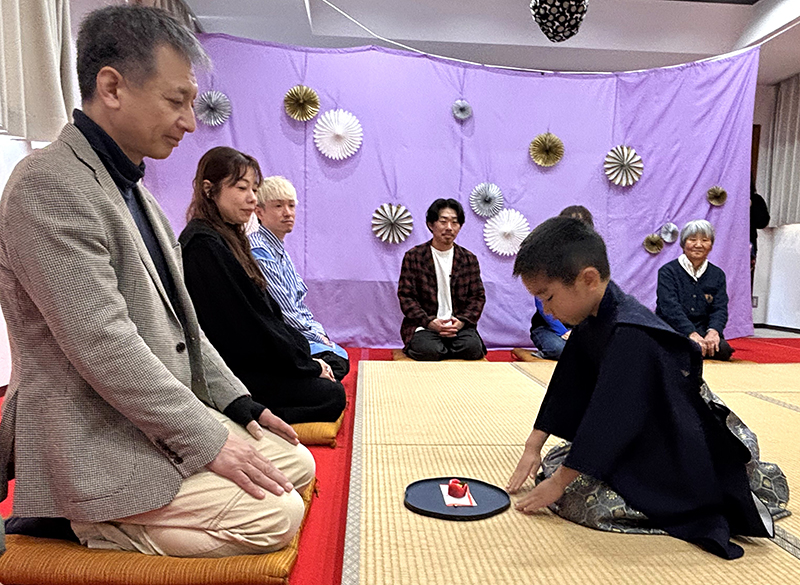 �ߘa7�N�x 2�� ���ω����