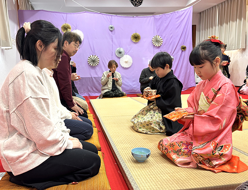 �ߘa7�N�x 2�� ���ω����